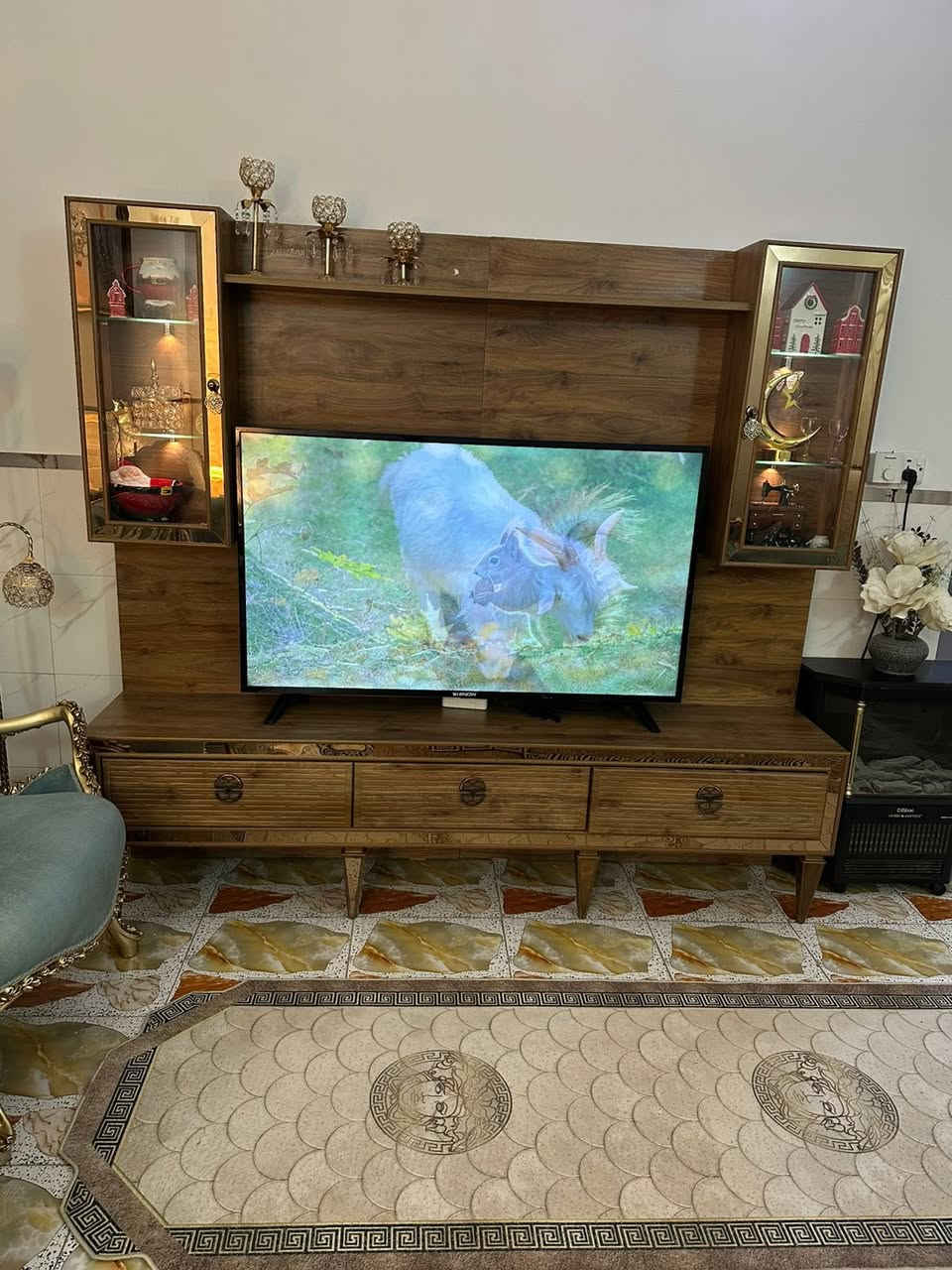 البيع بس معرض سعر خاص عله رقم هذا ***********
