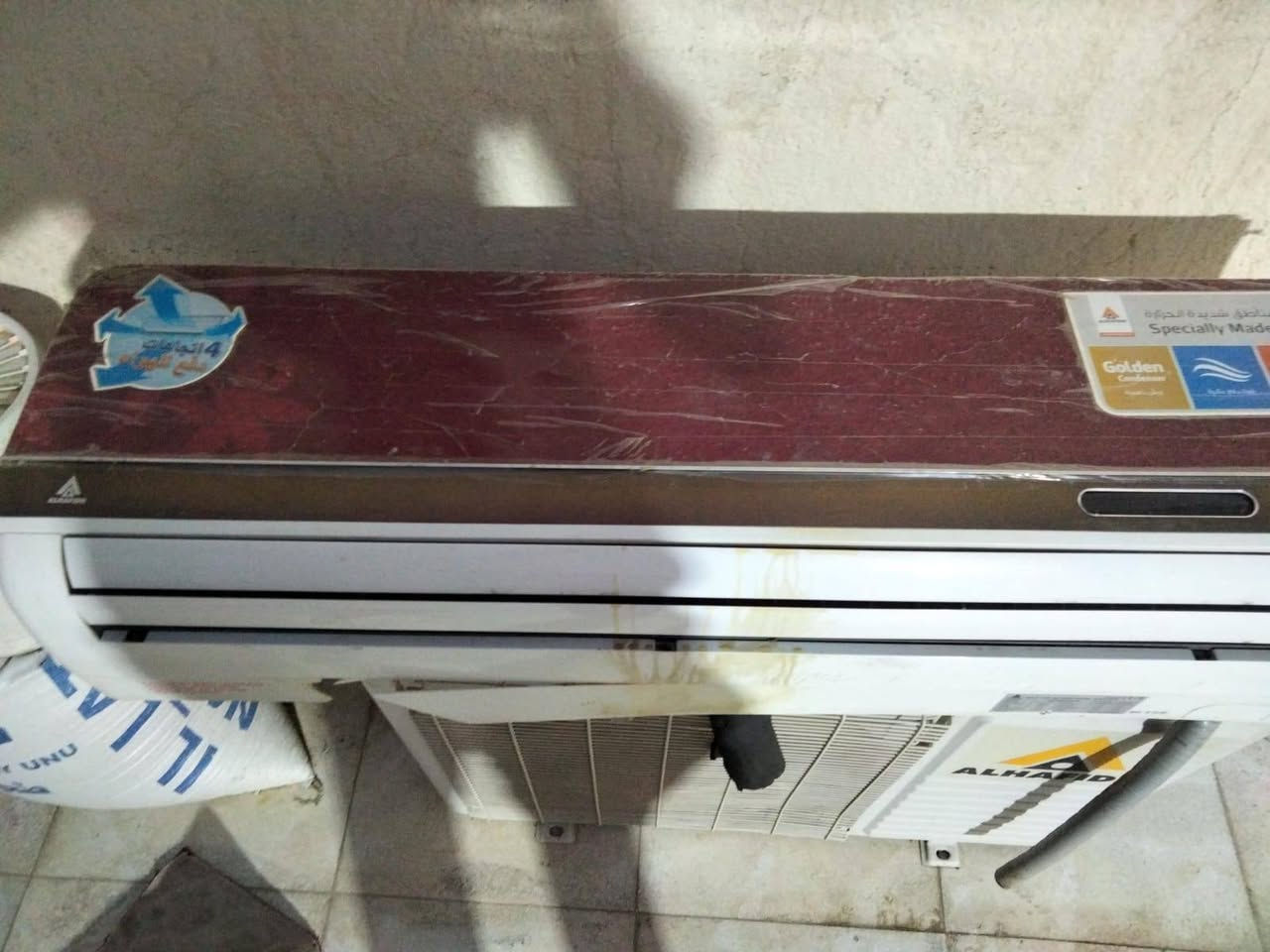 سلام عليكم سبلت الحافظ 2 طن سبلت جاهز مجهز بس ملغية بيه التدفئة غاز مقفول ريموت موجود نقص بس بواري سعرة 300 وبيه مجال للطيبين ***********
