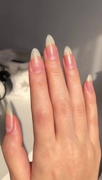 سيروم • تطويل الاظافر • تقوية الاظافر