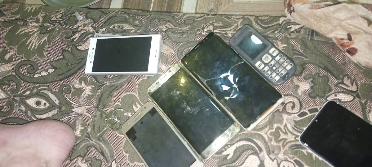 هدول لبيع علا وضعن بدهم شاشة بس سوني شكت شحن ونوكيا بطارية تواجد جرمانا


**إذا كنت صاحب هذا الإعلان وتريد حذفه لأي سبب، رجاءا أرسل رسالة إلى الدعم الفني**