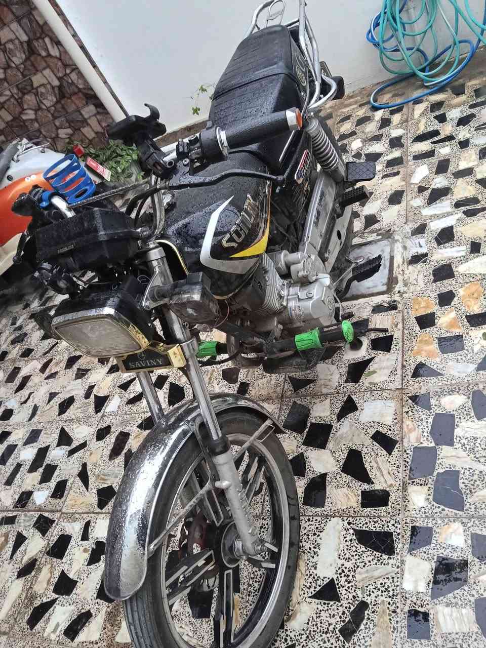 سونليك 23رقم كركوك شرط التحويل محرك ما مفتوح كهربائيا شغاله كله شغال السعر مليون و 450 وبي مجال 
***********
