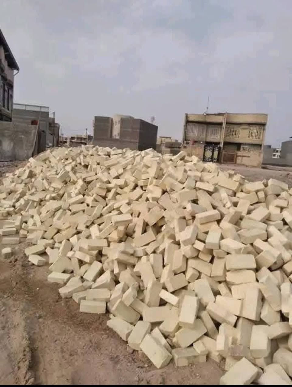 السلام عليكم طابوك الصلاح قوه ولون وعدد 4300طابوكه شرط المكلاب وإنشاء الله المصداقية والثقه موجوده الاستفسار ‎ 0785 920 2825
