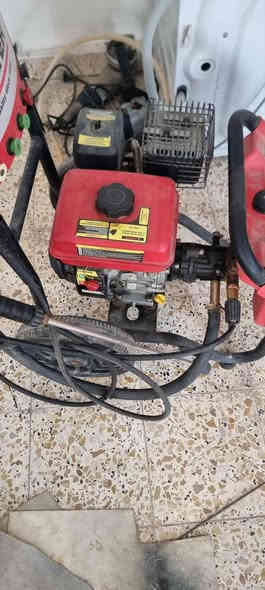 فاره غسل بانزين للبيع مكاني الحله ورديه خارج السعر 350الرقم ***********2
