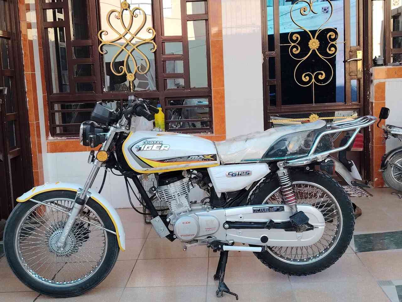 للبيع 4 كير موديل 2022
الشراي يتصل ***********
سعره ٤٧٥
