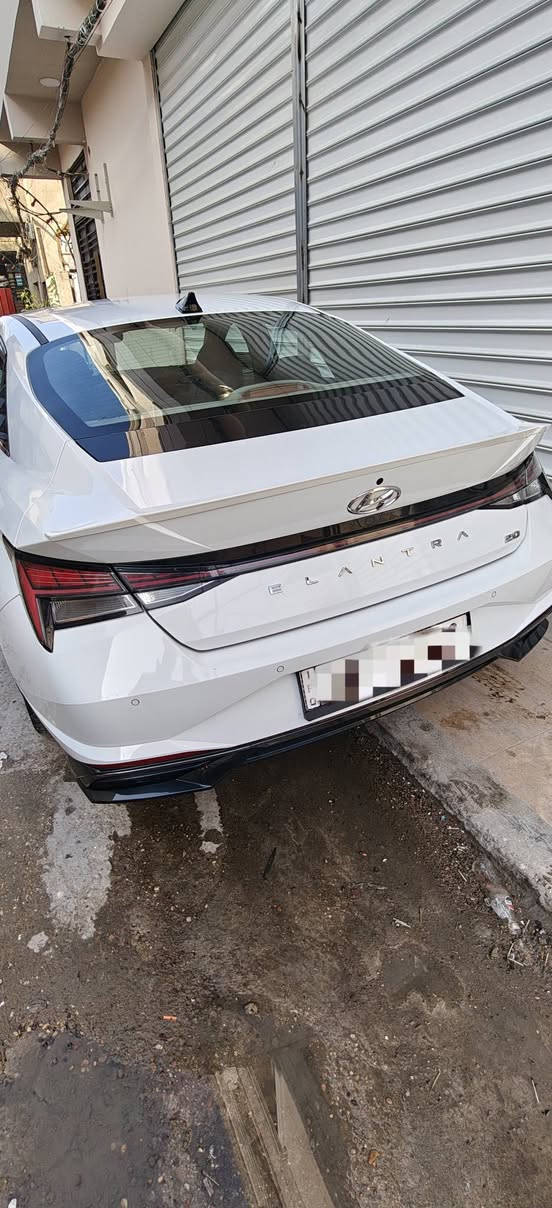 الانترا 2023 خليجي محرك 2000 اقتصادي فول مواصفات المكان بغداد شارع حيفا ***********
