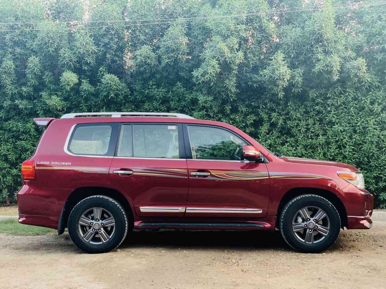 بسعر مناسب … لاندكروزر موديل 2013  لون مميز . كفاله عامه . فول مواصفات .. السعر رقم 1 رد تلقائي او اكتب السعر يوصلك خاص تحياتي لكم جميعاً 🌹. متابعة لصفحة فضلا وليس امراً 🌹


**إذا كنت صاحب هذا الإعلان وتريد حذفه لأي سبب، رجاءا أرسل رسالة إلى الدعم الفني**