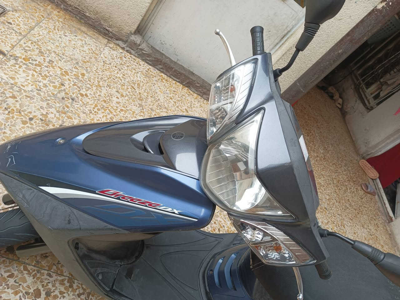 السلام عليكم
دراجه ابريز بغبغاء 
نوزل خطين ياباني 
جديده لوك مكفولة 
عامه لون حبري فحل دسك
المكان بغداد ***********
