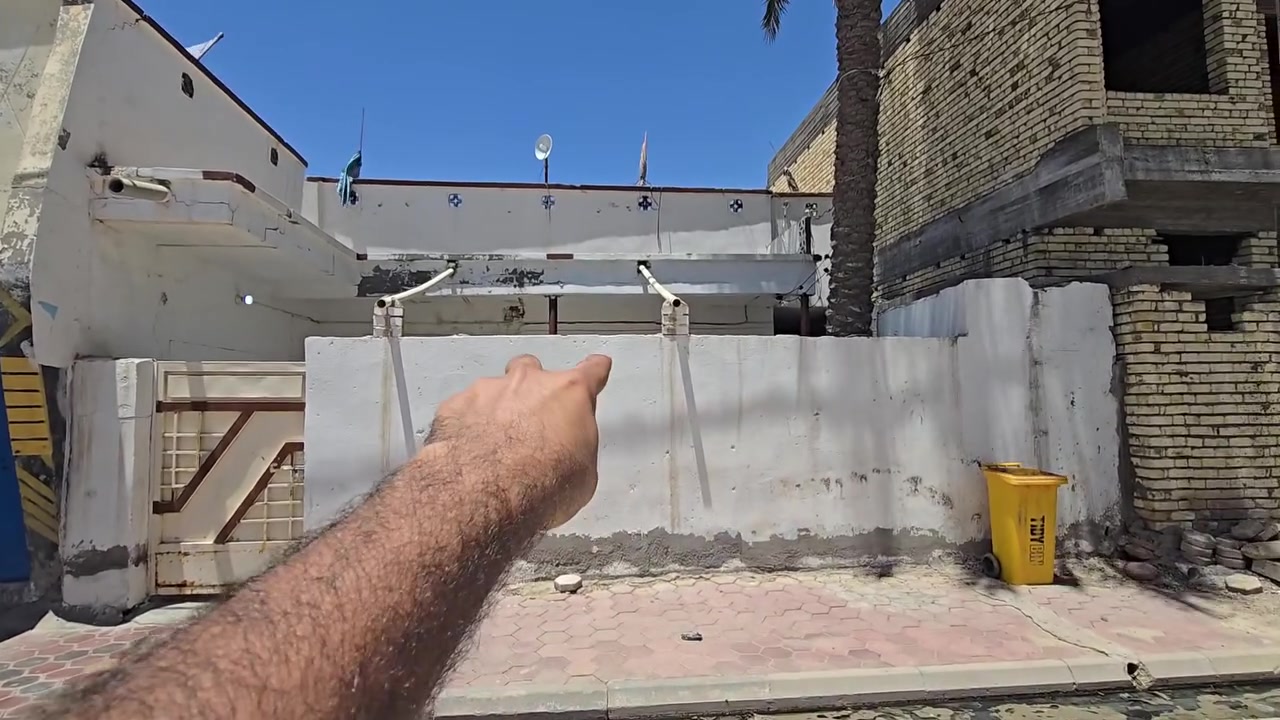 بيت طابو صرف للبيع 
المساحه الكليه 216متر 
الوجه 13متر ونص 
النزال 16
يتكون البيت (٣غرف نوم .صحيات داخليه وخارجيه .هول +مطبخ) محل بلوجه 
خدمات كافه :ماء .كهرباء.مجاري . شارع تبليط .
البيت عكاده 
ملاحضه مهمه .. البيت موقع تجاري 
عنوان البيت : واسط_  قضاء الزبيديه _ بقرب حسينيه الزبيديه القديمه 
للأستفسار اكثر اتصل علئ الأرقام التاليه او مراجعه المكتب العايد للعقار 
عنوان المكتب :واسط. قضاء الزبيديه _حي السلام
***********منتظر
***********منتظر
