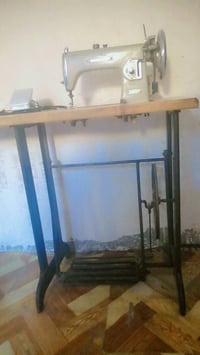 مكينة خياطة • نظيفه • ديوانيه