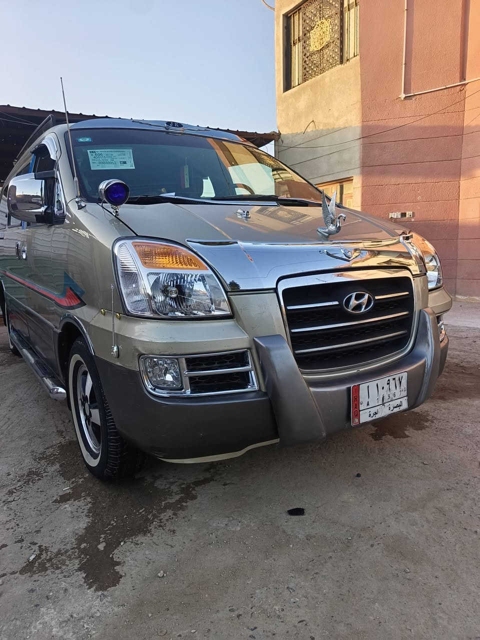 ستاركس 2007 مسكر كير اوتمتيك رقم بصره دولي سنويه 2030 مكفوله من الضربه والصبغ شاصي مكفوله سياره جديده بمعنى الكلمه مكينه جديده تبريد ثلج اي نقص ما بيها 
البصره ابو الخصيب البهادريه 
***********
السسسعر خاص لان السياره غاليه
