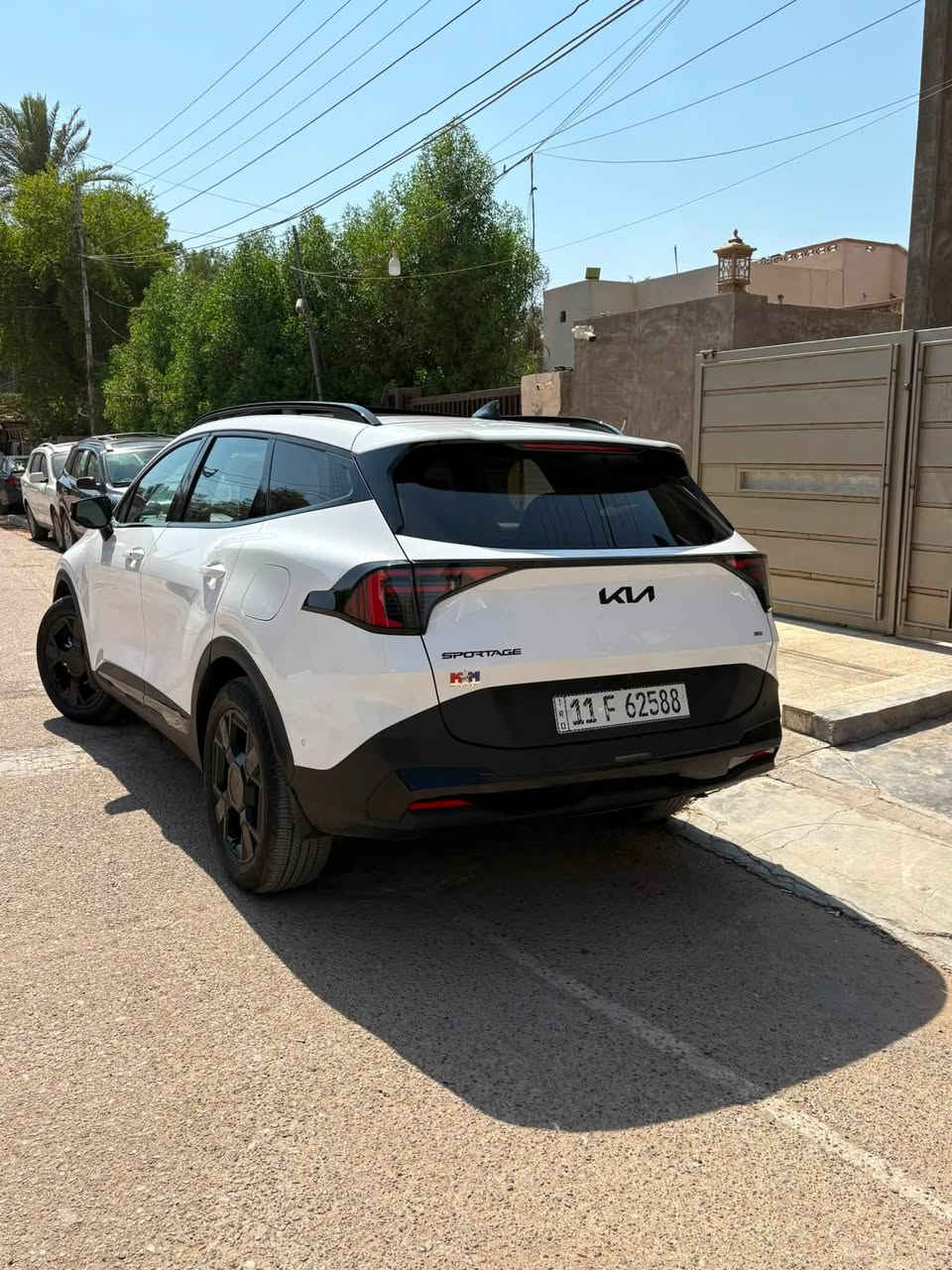 سلام عليكم  اعيد النشر بسبب الضروف 

رقم بغداد بسمي سيارة 
سعر 260$
سبورتاج 2026 فئه. Xline 
فول مواصفات  
بدون رقم منفيس بسمي  
ماشية2000ميل فقط  سياره بعدها وكالة أمريكا 
سياره حادثهاا  طخة 
وبارد  جدأ بسيط فقط  
بصمه عداد 2 
بنوراما 
مري شفط +قلاب عند وضع البك الا الخالف 
كشنات جلد داخل عسلي  
كشنات كهرباء +خزان مومري 
5-كامره دواره
فول تحكم ستيرن 
رادار ٣٦٠ 
قياده ذاتيه 
تحديد مسار
شاشه متصله  كار بلي 
بعد هواي مواصفات 
سياره زيرو شركة  
مكاني بغداد الدورة *********** وتساب فقط 
***********   تصال
