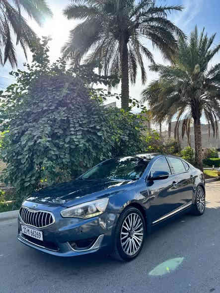 السلام عليكم للبيع او مراوس 
كيا كادنزا 2014 وارد امريكي حادث جاملغ وبنيد 
رقم بغداد باسمي هزة وسنوية كلة جديد 
٦ سلندر 
مواصفات 
فتحة سقف بانوراما 
مقاعد كهرباء وخزن وضعيات 
تدفئة وتبريد بالمقاعد 
شفتات ستيرن 
مقود كهرباء 
شاشة وكاميرا 
تحكمات ستيرن 
مرايات كهرباء قابلة للطي 
وباقي المواصفات معروفة 
مكان بغداد السيدية 
*********** بغداد
