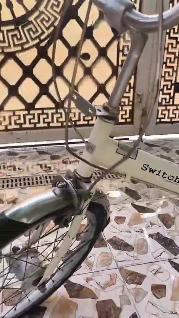 بيسكل للبيع ياباني شرط جديد السعر 90 مبايل ***********
