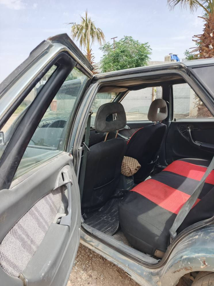 دایۆ ئارام پلاستیک سلێمانی گێر و مەکینەی بێ عیبە سعری 8 وەرەقە قوفڵ تۆزی دوکەڵی ڕەشی هەیە و ساف نیە لەهەولێرم .*********** دهوك, العراق
