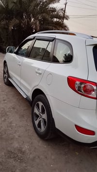 هونداي سنتافيه 2012 الشركه العامه مكفوله كفاله عامه  ماشيه 150 حقيقي 0...