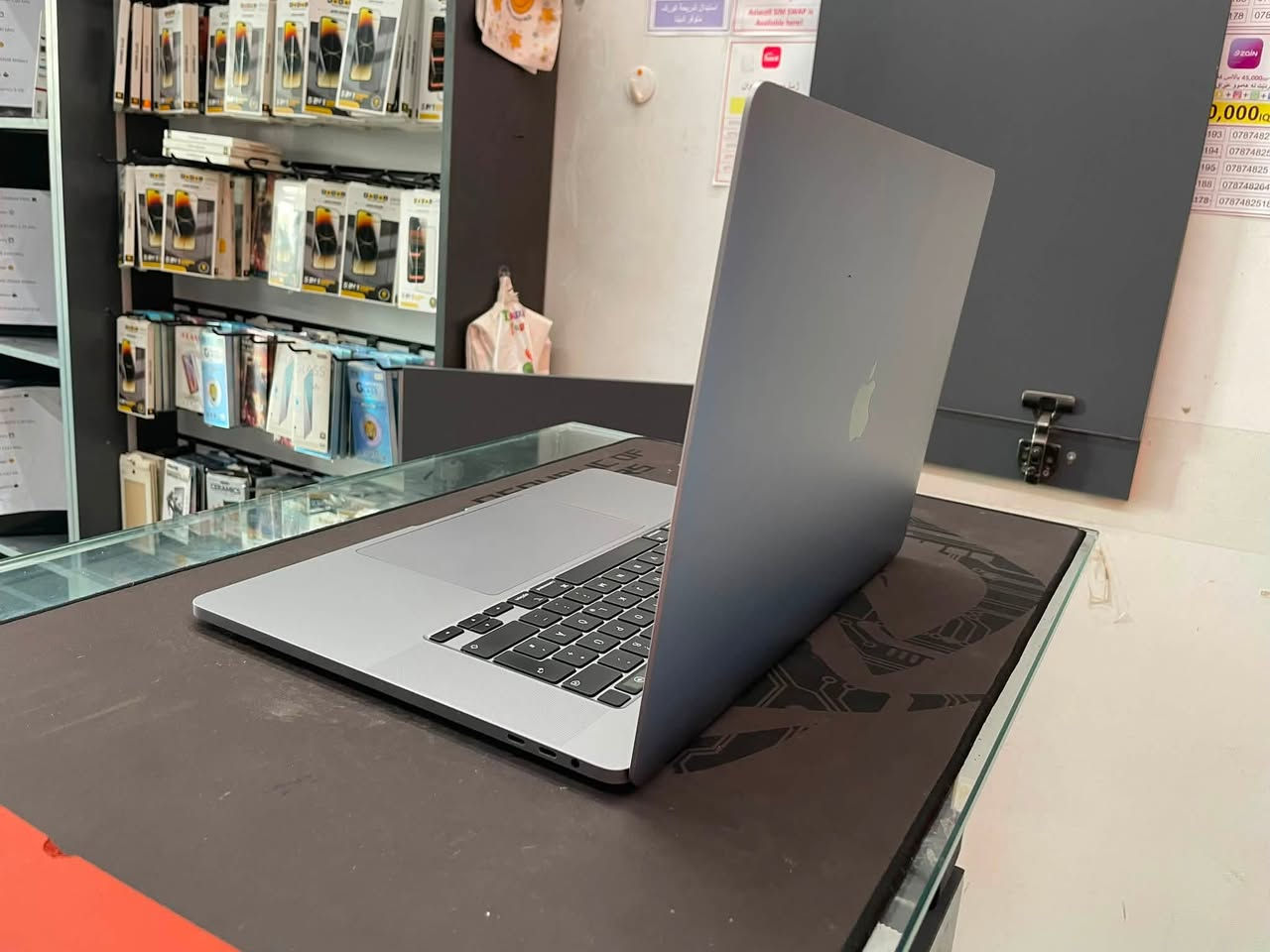 MacBook Pro 💻 16-inch 2019
Intel i7
16 GB
UHD Graphics 630 
512 GB

550$ 

iCloud bypass 

*********** 📱
