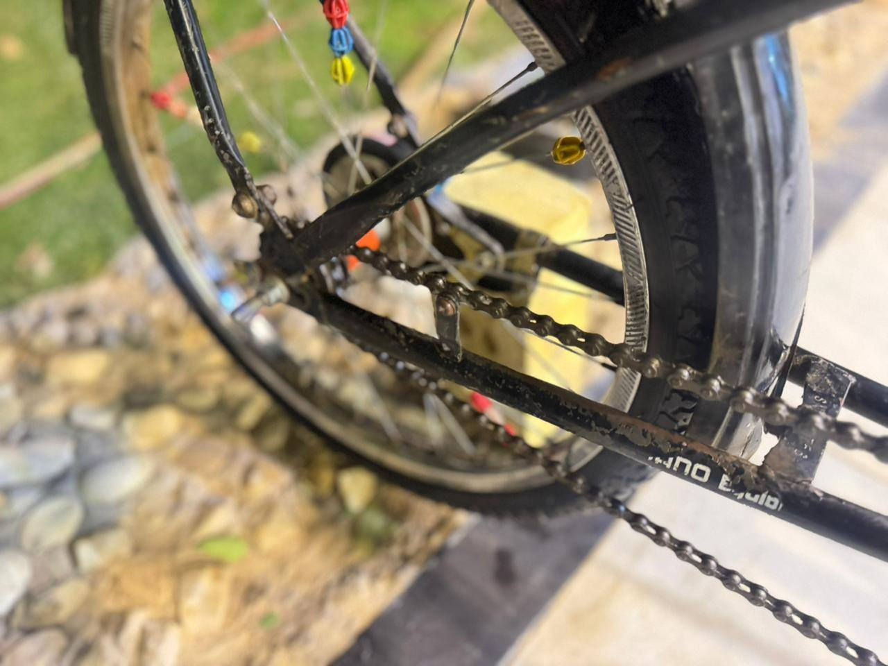 السلام عليكم بايسكل للبيع السعر ٤٠ وبي مجال بي فقط بنجر التاير الخلفي هاذا رقمي *********** مابي واتساب
