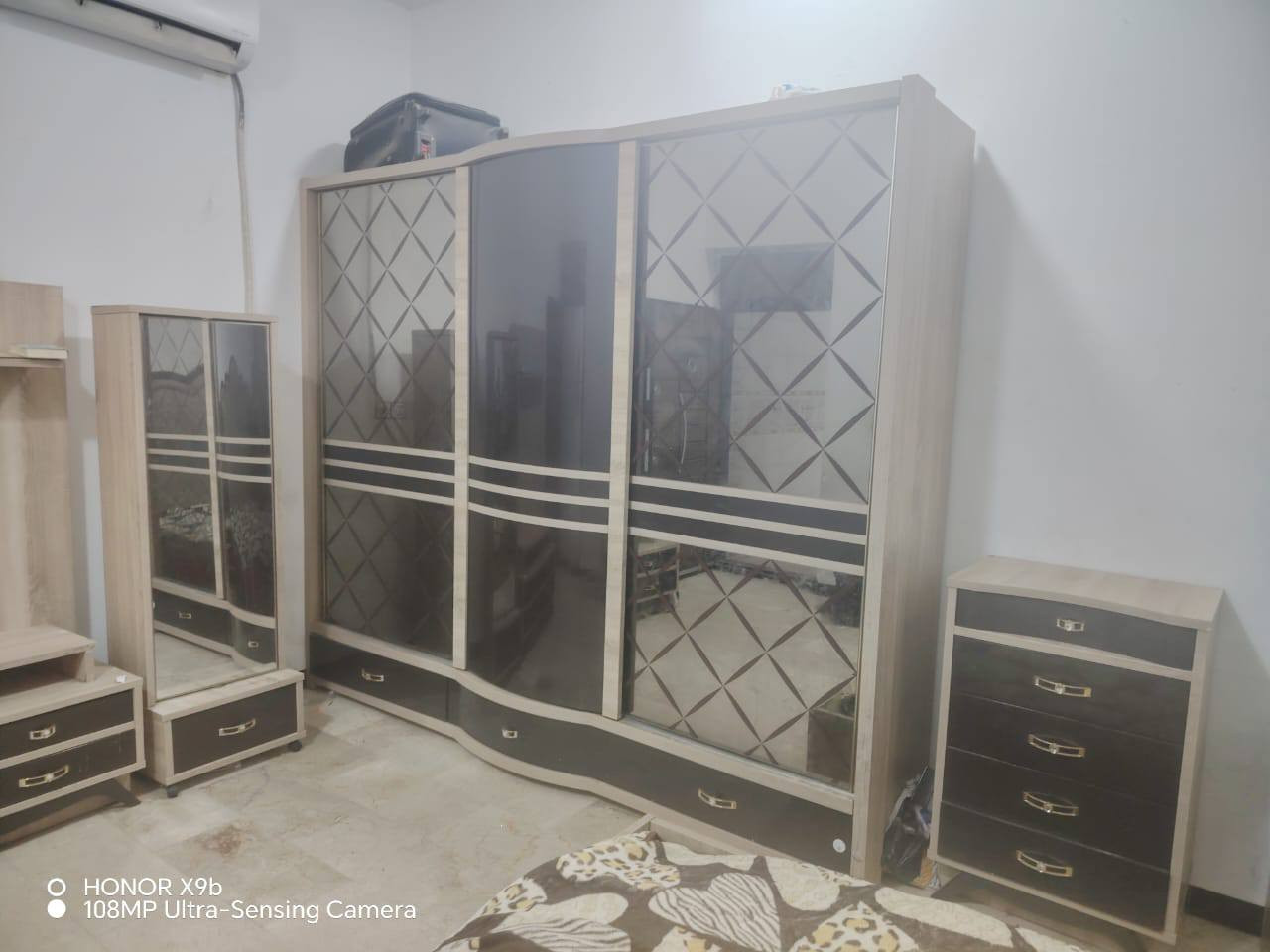 غرفه للبيع 
اي استفسار خاص


**إذا كنت صاحب هذا الإعلان وتريد حذفه لأي سبب، رجاءا أرسل رسالة إلى الدعم الفني**