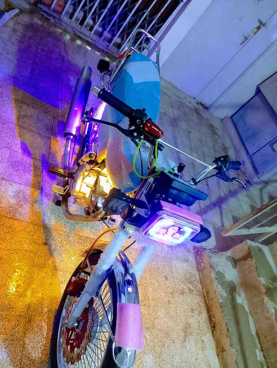 السلام عليكم دراجه تايكر للبيع موديل 2025 دراجه كفاله عامه اي نقص ما بيهه صلنصه  رياضيه الصليه  الدراجه جديدة  بعنه الكلمه 5 اوراق مال وكيل شلعه ومعدل تجي وتشوف بعينك وانته احكم سعرهه 750 وبيهه مجال قليل مكاني بعقوبه تقاطع القدس رقمي واتساب فقط ***********
