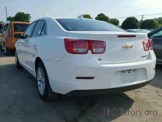 السلام عليكم 
ماليبو موديل 2016 للبيع وارد امريكي لون ابيض 
حادثها مرفق بالصور خشم البنيد و شبر في الباب الخلف باب الراكب  صبغ و الدعاميه الاماميه صبغ 
محرك 2500 تنفس طبيعي المرغوب 
منضومه تبريد جديدة 
تخم تاير جديد 
سيارة LT المواصفات المعروفه 
تشغيل عن بعد 
نظام ترحيب 
تحكم استيرن 
مثبت سرعه 
بلوتوث 
Abs  مانع انزلاق 
داخل بيجي حلو و نضيف 
و بعد هواي بيها مواصفات 
سيارة رقم بابل مشروع وطني باسمي 
السعر 105 و بيها مجال 
مكاني بغداد الغزالية 
للاستفسار *********** بغداد, العراق
