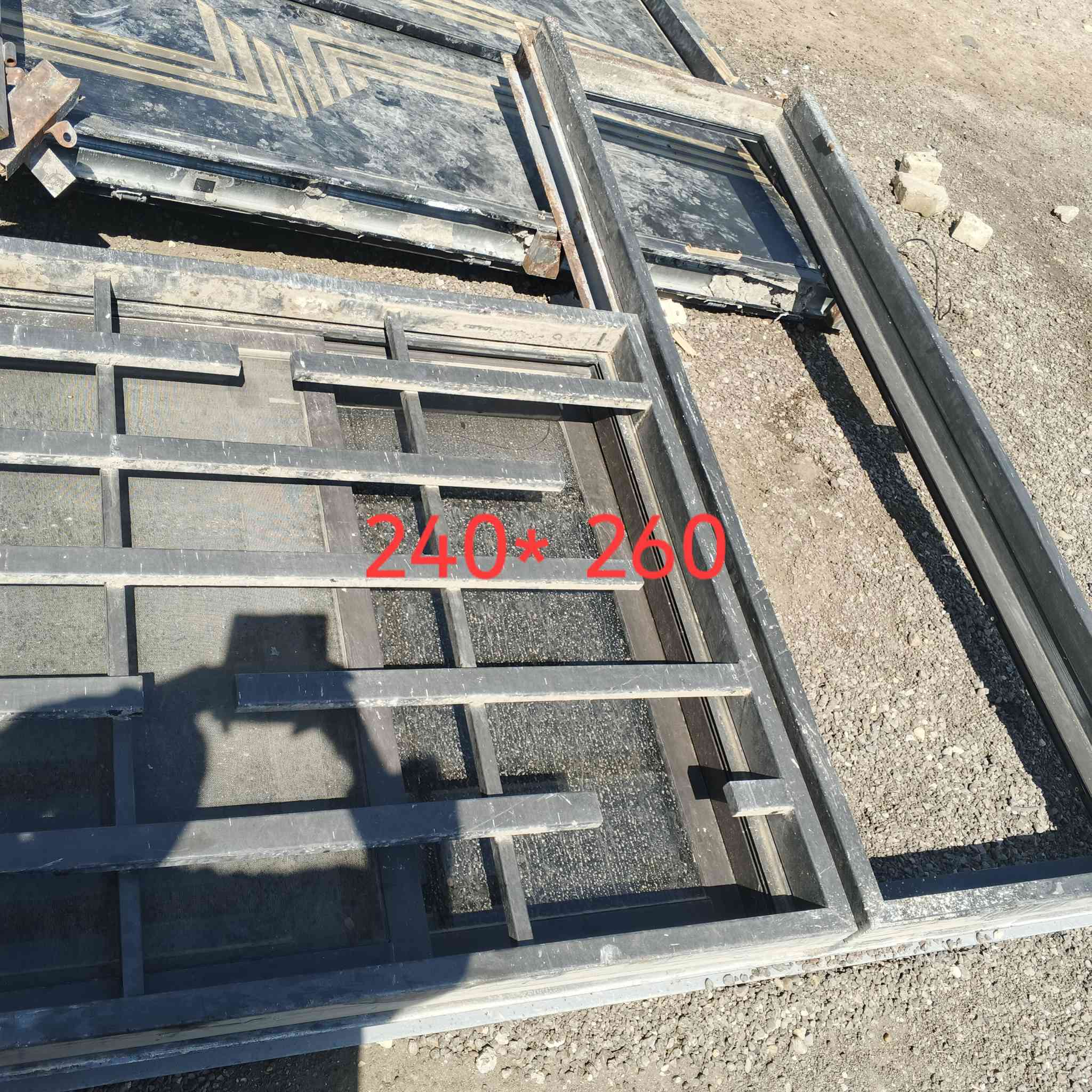 بوب خشب المنيوم بغداد كلشي بسعره ***********
