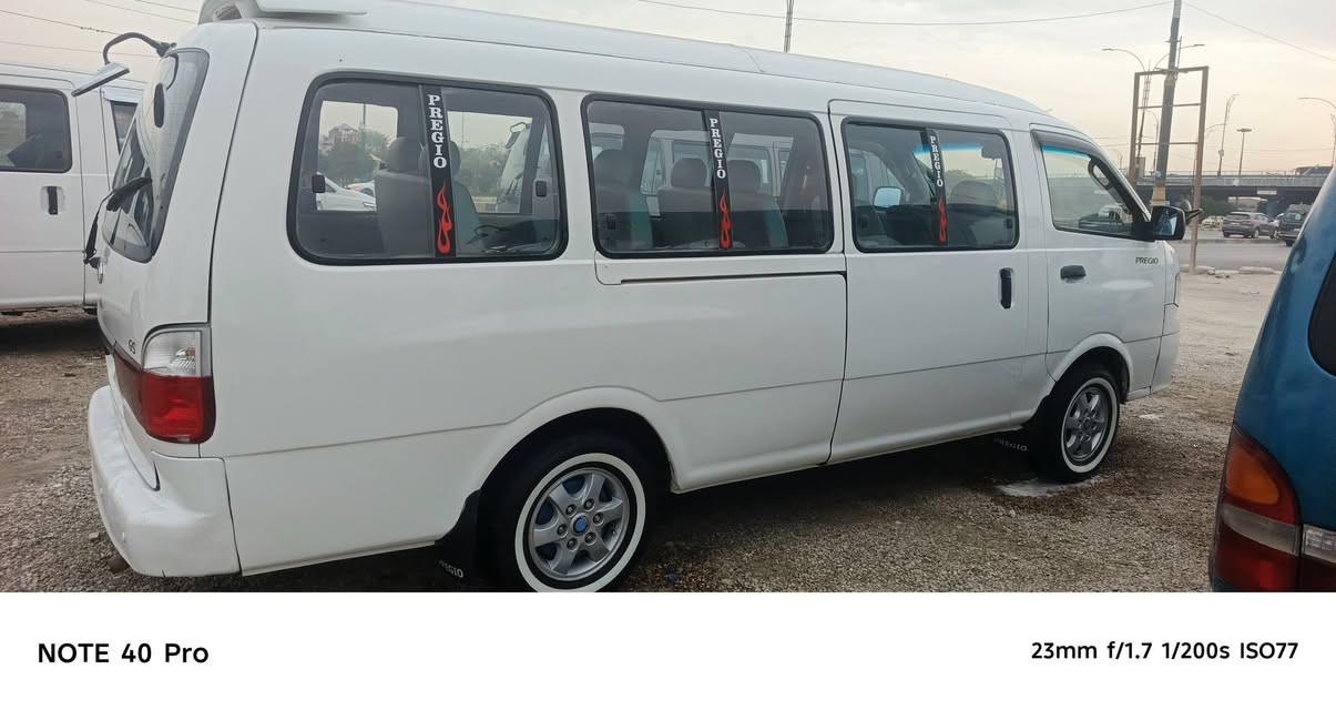 السلام عليكم ورحمه الله وبركاته سياره منغولي 2005 سنويه 29 مصبوغه جماليه جير ماكينهه متواجد بس الرقم***********
