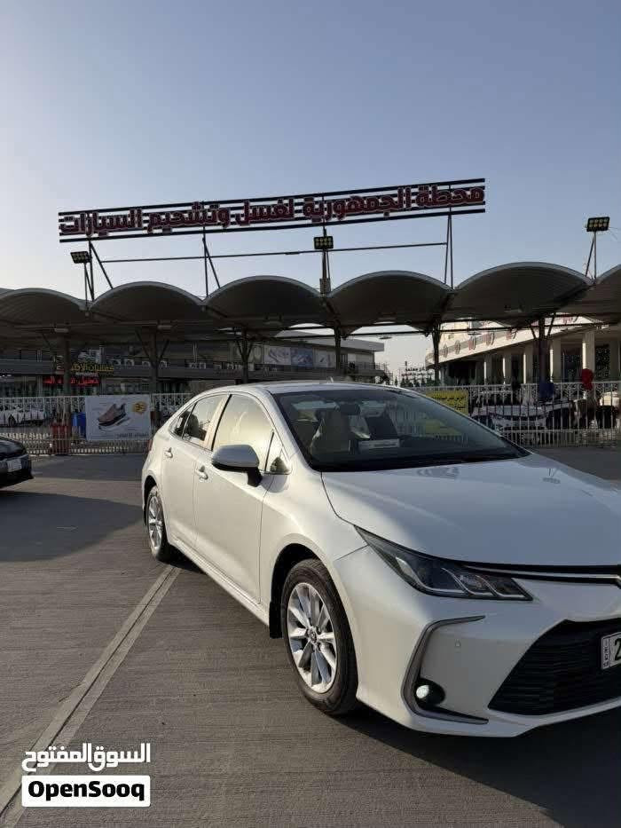 كورلا SAS 2022
ياباني اصل مو صيني 
مكينه 1800
5 ويل كب 
تبريد قطعتين 
بصمه 
دخول ذكي 
مري شفط
حساس امامي خلفي 
شاشه عداد ديجتل 
ماشيه 96 الف كيلو متر قابل للزيادة

السيارة جاهزة ما ناقصهه شي 
مكينه كير حداده تخم تاير تبريد بل جيس شرط الفحص
 بيهه بارد بالصندوك والداير كد شبر 
وبيهه طخه بالباب مال السايق. 

السعر 152 وبيهه مجال
رقمي ***********
