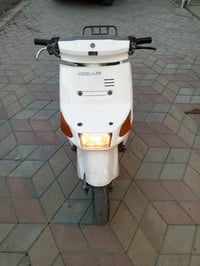 دراجة بيكم مكينه بلادية شلعه ومعدل استاند كهرباء شغال السعر 300 وبيه م...