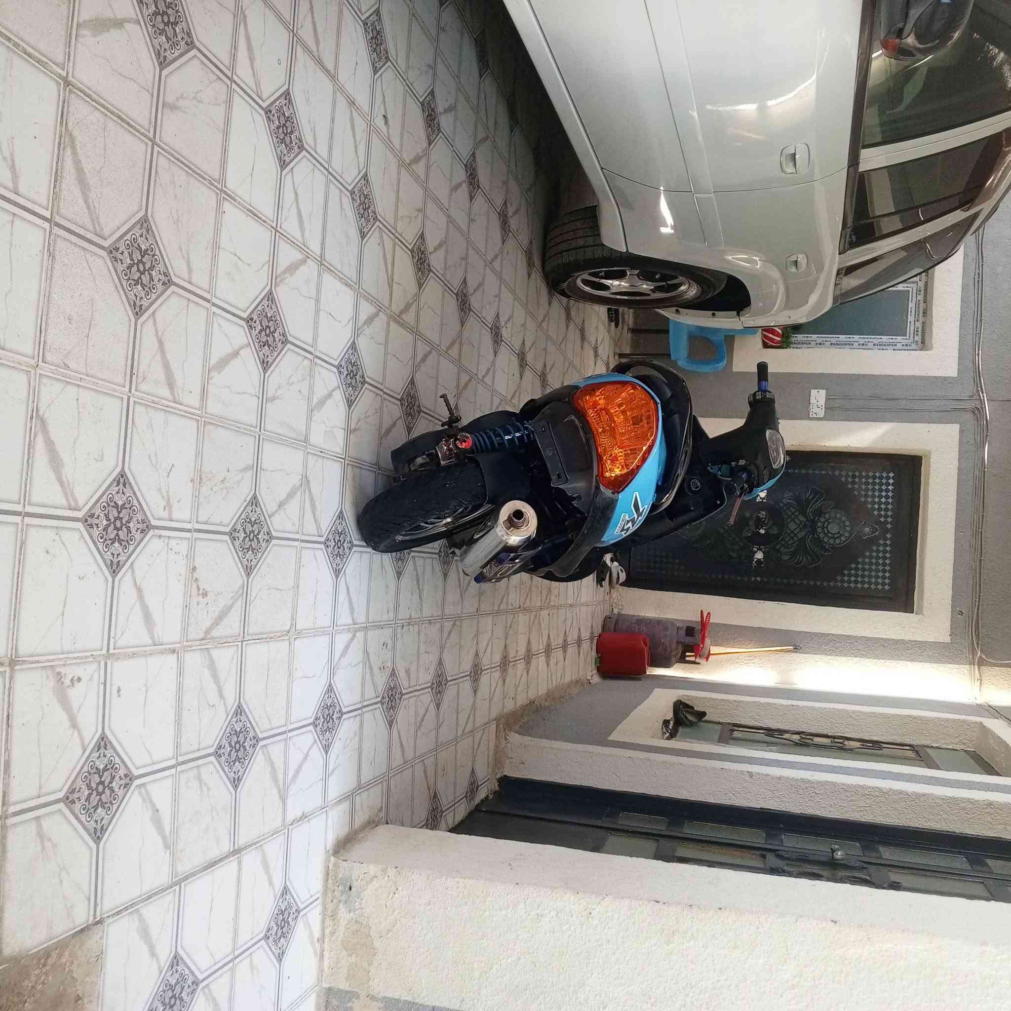 يدراجه ماكس عداله بوشه 55بلااد دراجه كامله اي نقص مابيه 550وبيه مجال لشراي خاص مفتوح مكان بابل الحله مركز مدينه *********** وتساب
