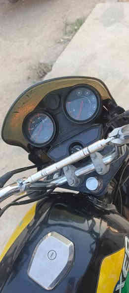 سلام عليكم دراجة بوكسر موديل 19 نضافة مثل ما واضح بل صور اوراق كاملة الترقم السعر خاص ‏‪***********‬‏ الموشراي لايتعبني
