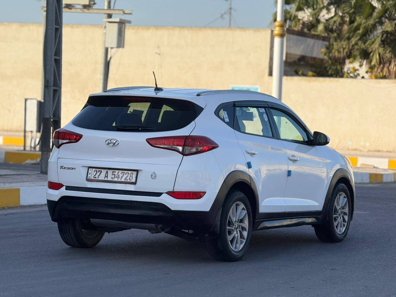 اللهم صلي على محمد وآل محمد
السلام عليكم رمضان كريم 

هونداي توسان 2016 وعند أمريكي 

حادث بنيد مبدل وجاملغ امامي صبغ فقط بدون ظرر داخلي 

شاشه كامره تحكم ستيرن جهتين 

ويل كب كروم لايتات لد بلاجكتور 

محرك ٢٠٠٠ ما مفتوح 

كير ومحرك كفاله حداديه جديده طخم تاير جديد كل نقص  ما بيها 

رقم ذي قار الدولي سنويه جديده وهزه جديده 

مكاني ذي قار مركز 

السعر ١٤٢ لاستفسار علئ رقم ‭ ٠٧٨٣ ١٣٠ ٨٣٨٦‬
