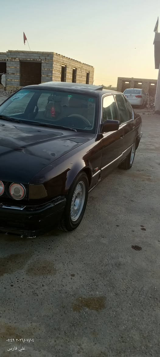 السلام عليكم بي ام دبليو 735 اصل 
موديل 1992 سنويه لغايه 28 رقم بغداد جديد بسمي تحويل ثاني يوم 
مكينه35 اصل 6 سلندر وكير اوتماتيك مكفولات 
تبريد ثلج 🥶🥶 خير من الله 
بدون ضربه سياره مال جناي على ايدي 
فتحه مال قماره شغاله شاده جديده 
جكات مال الجنطه جدد
تقفيل وتفتيح البيبان والجنطه وقبق بانزين ريمون 
دشبول كله شغال لايتات العالي زنون+ عيون احمر 
السعر 44 وبيه مجال بصيط 

المكان محافظة الديوانية 
للاستفسار ‏‪***********‬‏
               ‏‪***********‬‏
