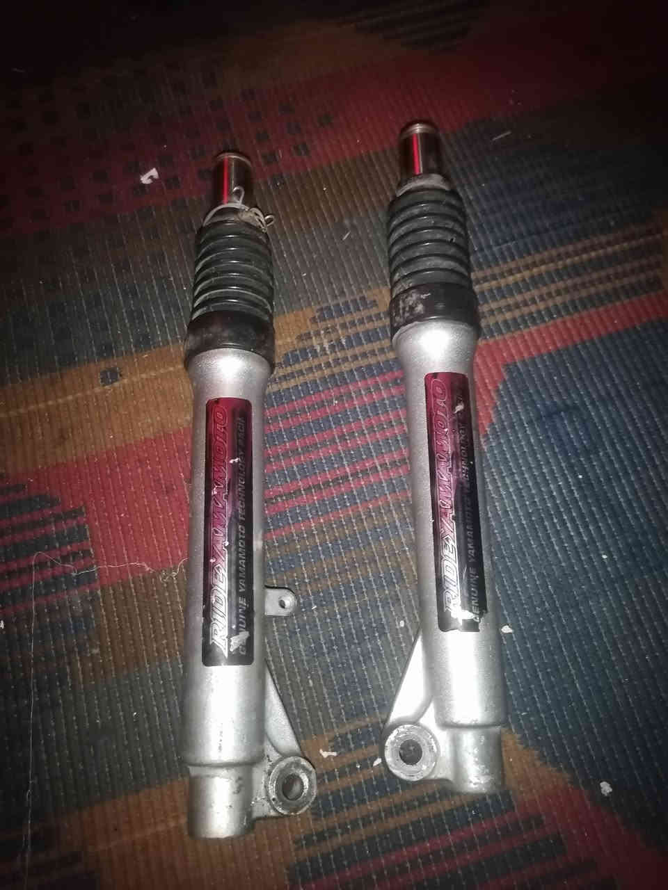 دبلات. ماگس قجمه. وكفرات كامله. وزوج وياله بلادي.
كفر عصفوري كامل هوه والسوادات كامل

كفر عدله بلادي.

للبيع السعر خاص. *********** متواجد واتساب

البصره. قضاء المدينه.
