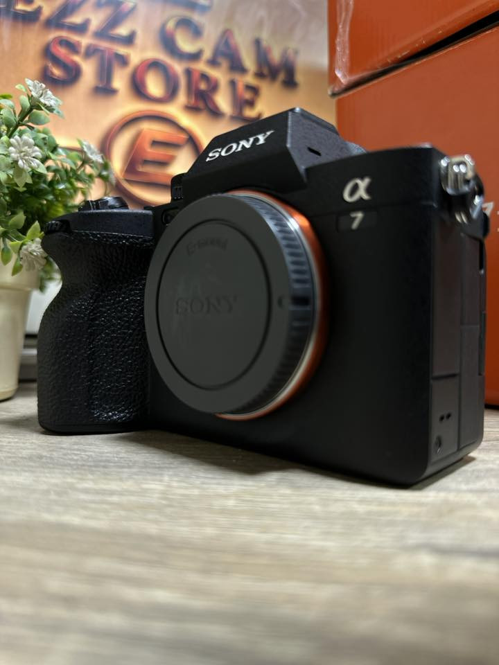 🔥📸 كسر زيرو | Sony A7 IV Full Box 📸🔥

الفرصة اللي مستنيها وصلت 💥
Sony A7 IV — كسر زيرو | بوكس كامل ✅
حالة ممتازة وأداء احترافي لعشاق الصورة والفيديو 🎥📷

⚡ Full Frame Power
⚡ Autofocus جبار
⚡ 4K Video
⚡ اختيار قوي للمصورين وصناع المحتوى

لو بتدور على A7IV بحالة محترمة وسعر لقطة
دي فرصتك متتفوتش 👌🔥

📩 ابعتلنا واتساب أو DM للتفاصيل والسعر

#Sony #SonyA7IV #A7IV #SonyAlpha #Mirrorless #FullFrame #SonyCamera #Photography #Videography #UsedCamera #كسر_زيرو #سوني #كاميرات_مستعمله #تصوير #EzzCamStoreEZZ CAM STOREمحمود عز العرب


**إذا كنت صاحب هذا الإعلان وتريد حذفه لأي سبب، رجاءا أرسل رسالة إلى الدعم الفني**
