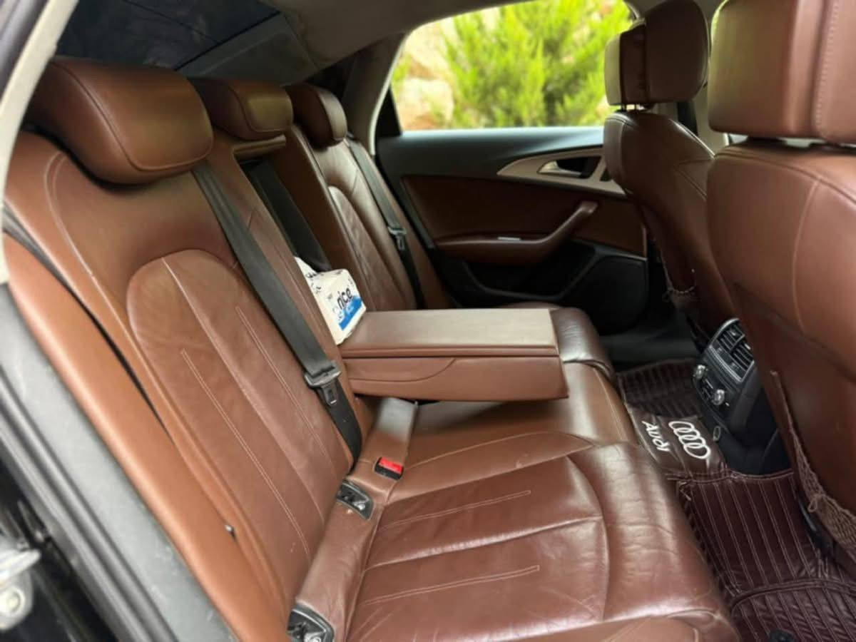 السلام عليكم.اودي خليجي
محرك ٢٠٠٠
٤ سلندر
فول عده الفتحه
كشنات كهرباء
أربيل رقم جديد
باج تضليل الزجاج
وياهه  السعر
٨٥ َورقه العنوان شهداء البياع .***********
