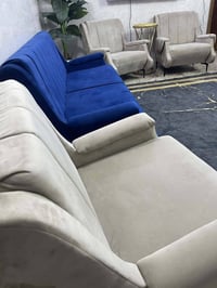 عشره مقعد… تركي كلش نظيف بدون ضرر  السعر 325 اوبي مجال  . . 0780711762...