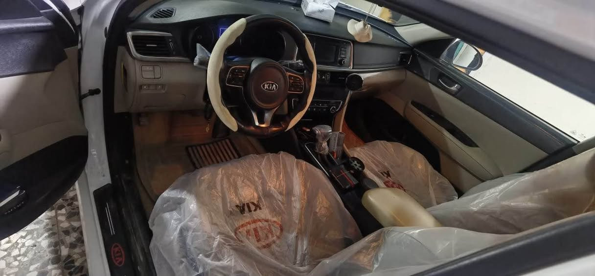 كيا اوبتما رقم بغداد وارد امريكي  بيه نص بنيد  صبغ موديل 16 شكل 17 السعر  118 قابل للتفاوض 
للأستفسار آكثر *********** هذه رقم صاحبه 
مكينه او كير مكفولات ماشيه 90 نضام ترحيب كشنات جلد كهربائيه  تدفئه بلكشنات تدفئه بلستيرن ثلاث وضعيات قياده  مري شفط  وقلاب وترحيب بلمري خزن كشنات خزن ميموري تبريد قطعتين  بصمه ابواب عدد 2  حداديه جديده تخم تايرات جدد سياره جهازه تبريد قطعتين مكان سياره كربلاء, العراق
