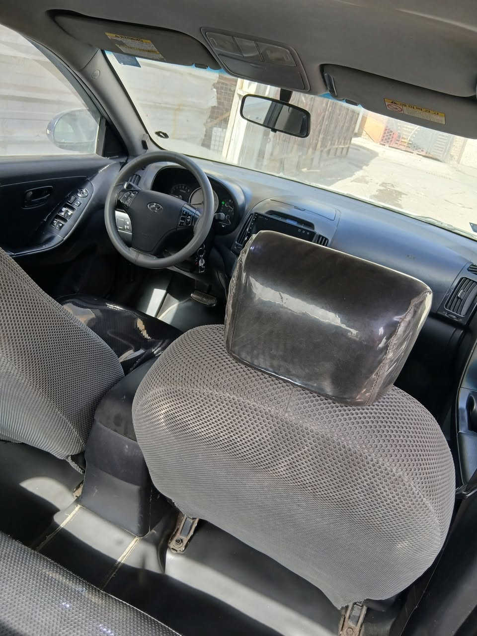 سلام عليكم سياره موديل ٨ السياره بسمي هية بيهة قطع صبغ اني ابيع احزام الرقم ديالى بكانهة  بغداد السياره جديده كير ومحرك صدر جديد كبل للشارع السعر ٨٥ وبيهة مجال الرقم ***********
