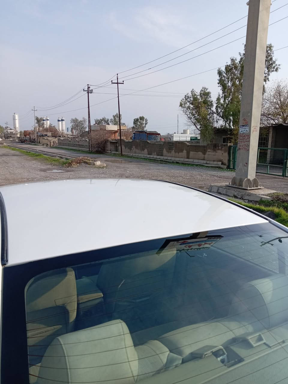 نیسان التیما 2012 بێ بۆیاغ 180000 کم حقیقی ڕۆشتوە گێر و مەکینە بەشەرت لەسەر دەقی شریکە ماوە 
وکالەی بەناوی خۆمە 
هەندێک تعدیلی هەیە
***********
