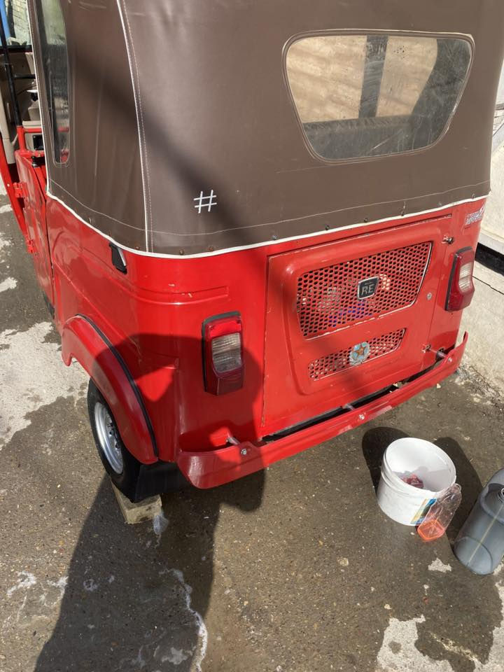 البيع ٢٢ شهر ١١ مضروبه صفحه صفحه اليسره ومعمره المكينه مكفوله  مكاني مدينه الصدر سعر ٨٧٠٠ 
***********
