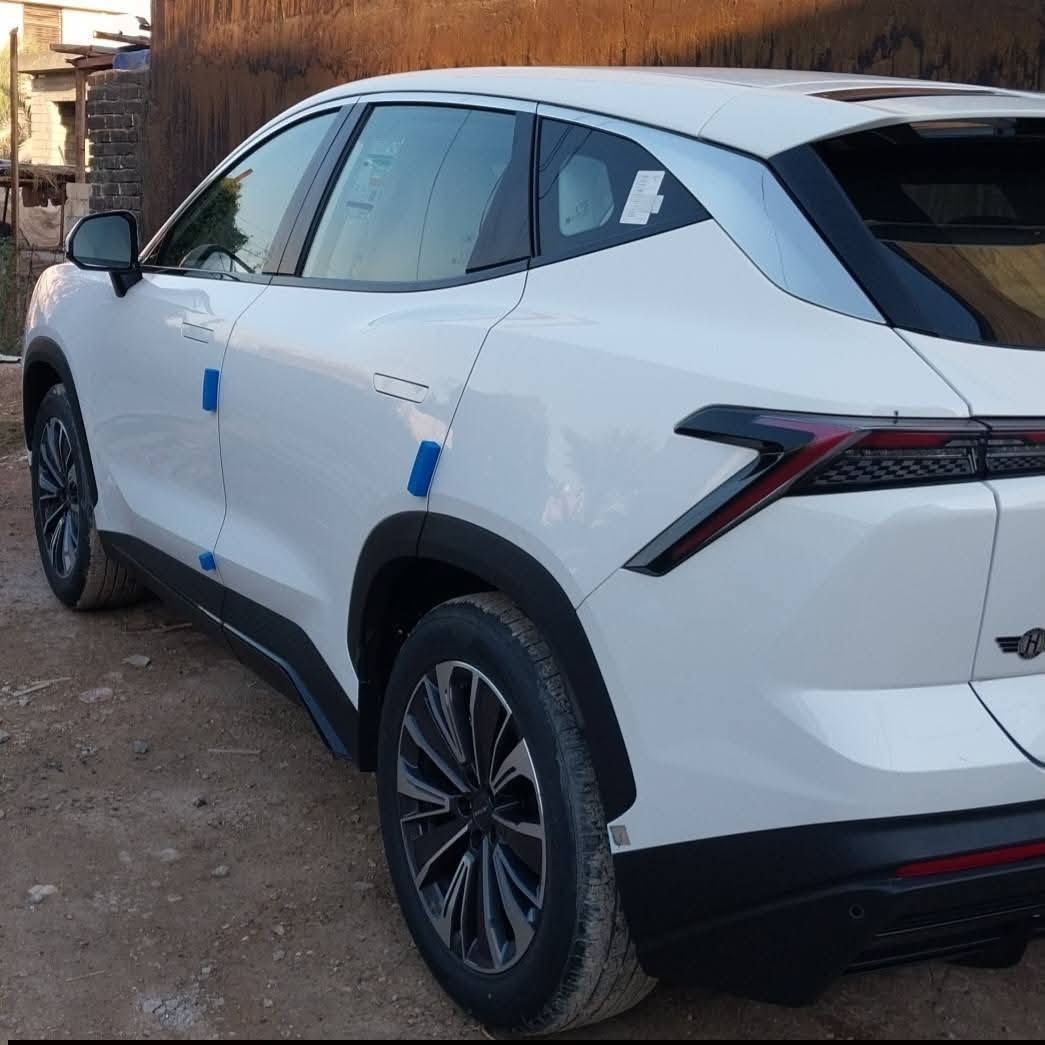 السلام عليكم جيتور 2024  جديده للبيع الرقم بغداد كفاله عامه سنويه ٢٠٣٠ بسمي هزة جديده صارلها اسبوع سياره كلش حلوه احلى من صور سياره بيها هواي مواصفات مو مال شرح بل منشور تعال وشوف بعينك عده فتحت البانوراما ماشيه ١٧ الف فقط... المكينه اربعه سلندر بانزين فقط ... رقم الهاتف ***********
