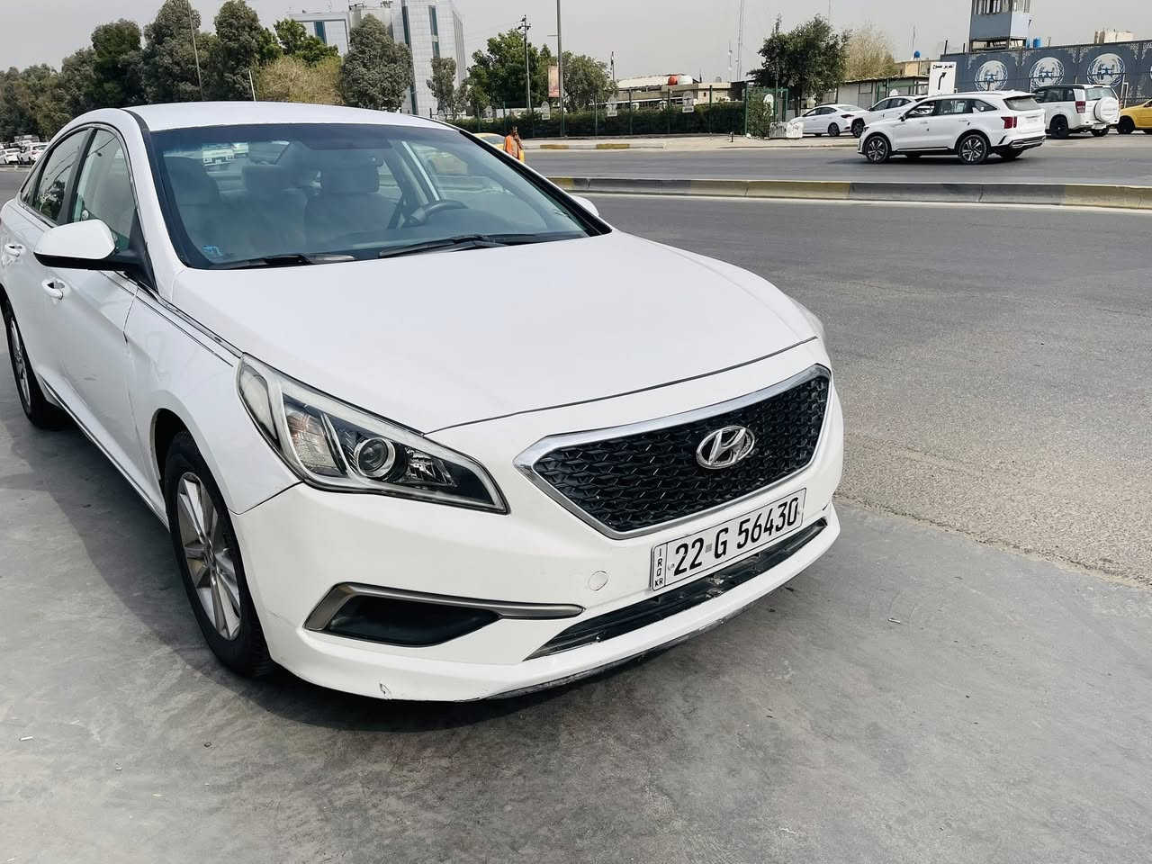 سوناتا 2016 وارد امريكي ضرر بنيد
ودعاميه وبيها مكانات صبغ 
شاشه 
حساس 
رقم اربيل 
حداديه وكير ومحرك جديد 
السعر 110 وبي مجال 
 مكان بغداد
رجاء الشراي يتصل 
***********
