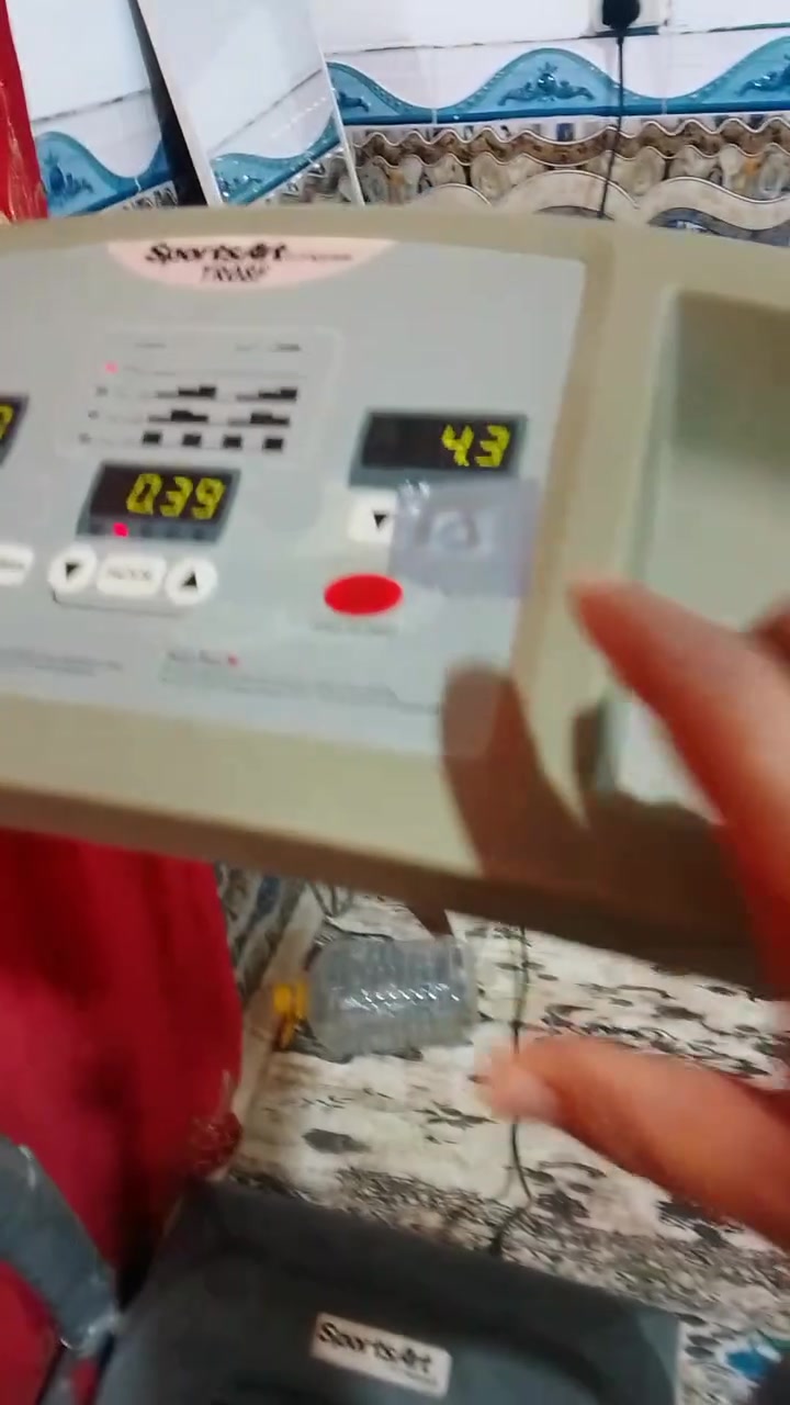 جهاز جري للبيع نظيف السعر 200 أو بيه مجال للتواصل خاص


**إذا كنت صاحب هذا الإعلان وتريد حذفه لأي سبب، رجاءا أرسل رسالة إلى الدعم الفني**