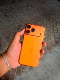 ايفون ١٧ برو ماكس • ٢٥٦ • بطارية ٩٩
