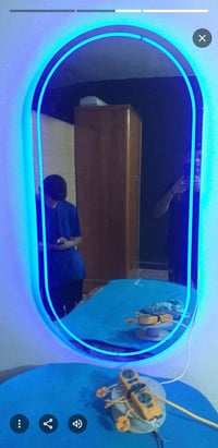 مرايا • ابو جعفر • عمل مرايا