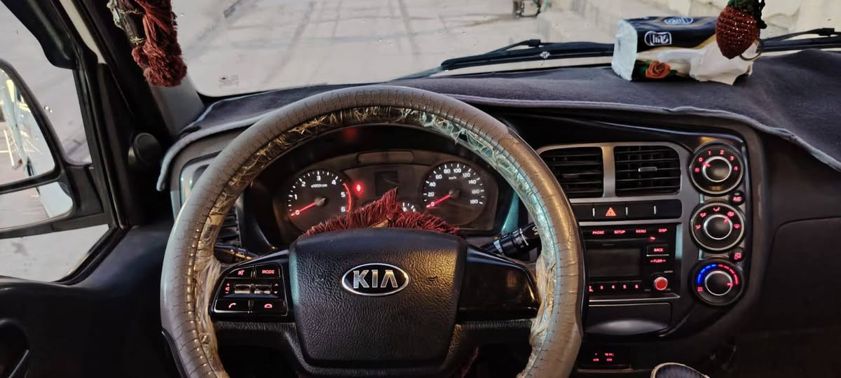 سلام عليكم
للبيع كيا فحل موديل 2021

وسونار كما موضح في الصوره
مكان اسياره ديالى -خانقين
استفسار اتصل على هاذه الرقم

***********
