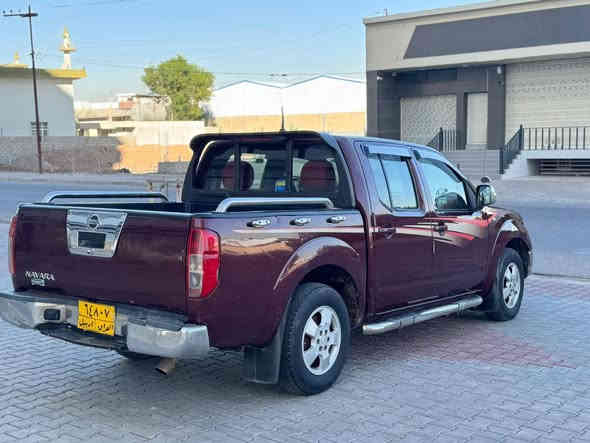 للبيع  نيسان نفارة ... سعودي ... موديل .   2008
    كير ومحرك بلادي بشرط   لا صرف ولا بخار 
  حدادية . وتخم تاير .. وتدفئة كله بشرط 
  شرط تحويل وكالة 
  سيارة بيه فقط بونيد صبغ بدون دواخل 
   السعر .   74.  وبي مجال 

‏‪***********‬‏
