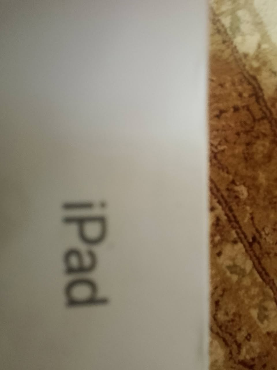 ايباد 9 ابل ذاكره 64 60 افريم بوبجي سعر مناسب ***********
