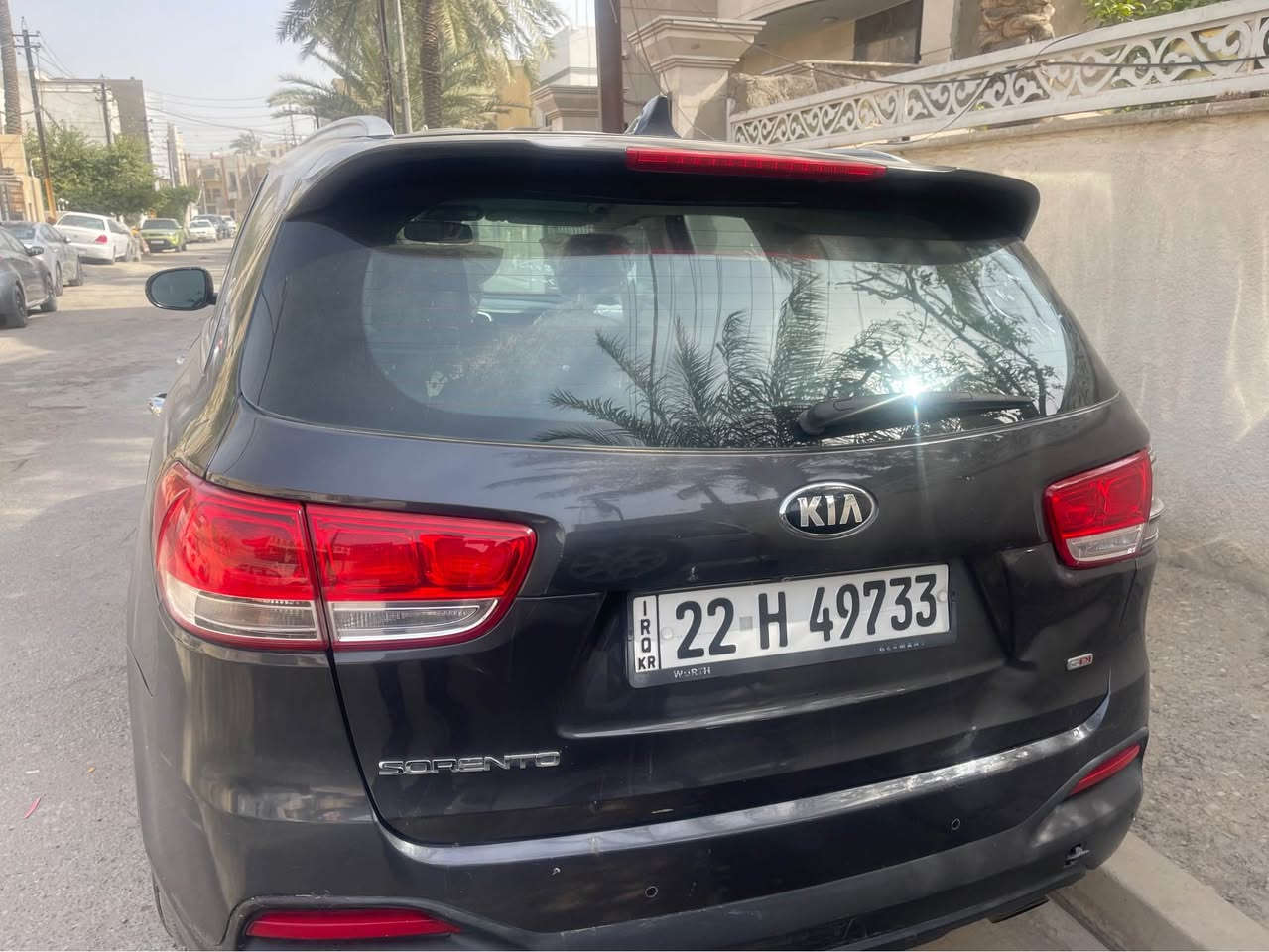 سورنتو 17 أمريكي
بنيد تبديل اصلي وجاملغ صبغ بدون دواخل شرط
5 راكب السعر مناسب جداً
بيع فقط نقد 143 مال بيع 
في بغداد 
تحويل وكاله حاضر 
*********** 
محرك 2400
اقره المنشور واذا تشتري اتصل السياره بلاش وماكو هيج سعر Colombo, Sri Lanka
