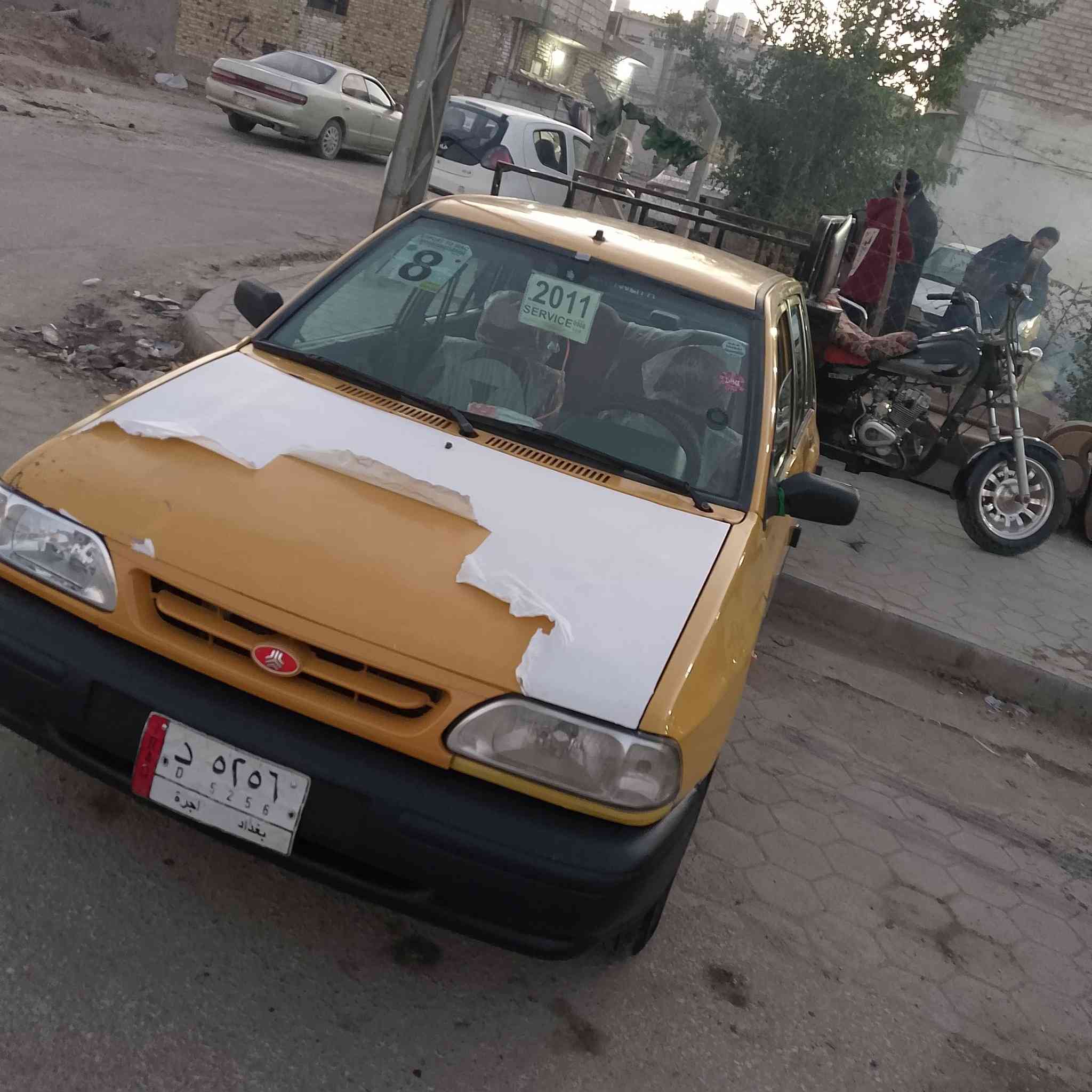 #سايبه_للبيع
سلام عليكم سايبه للبيع مديل ١١ 
سياره كشره وغرفته بجيس جديده شواصيه نضاف كلش 
راعيه ماندله 
سعره ١٧ وبيه مجال 
***********
مكاني نجف
